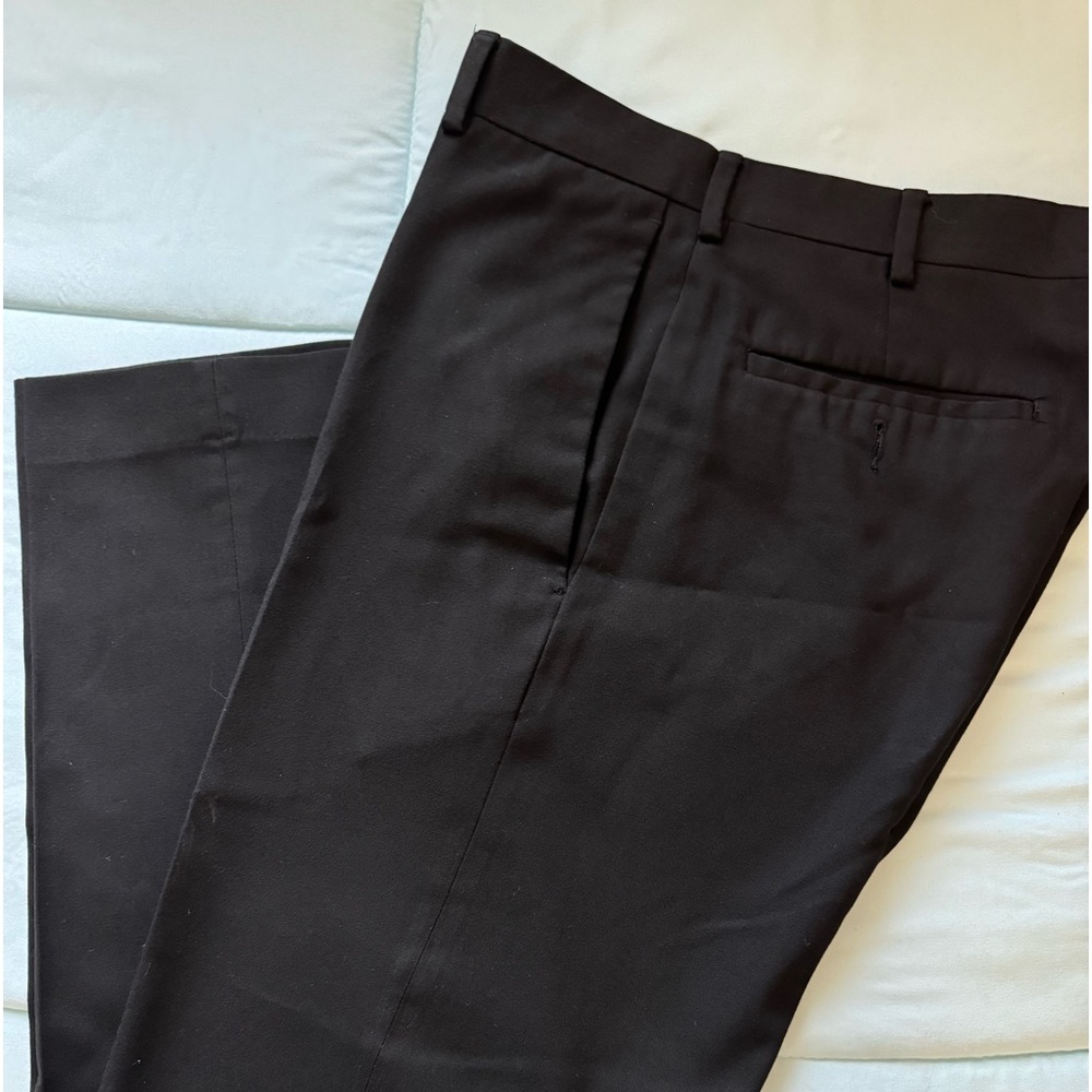 MEN’S STRUCTURE MODERN FIT DRESS SLACKS